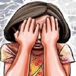 രണ്ട് കിൻ്റർഗാർട്ടൻ വിദ്യാർത്ഥിനികളെ അറ്റൻഡർ ലൈംഗികമായി പീഡിപ്പിച്ചു