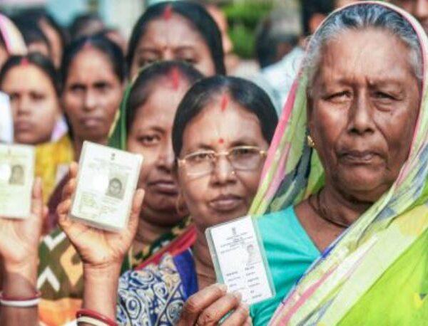 വ്യാപക അക്രമത്തിനിടയിലും ബംഗാളില്‍ കനത്ത പോളിങ്, പ്രാഥമിക കണക്ക് 89.19 ശതമാനം