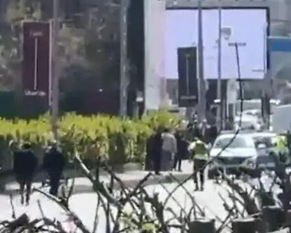 ഇസ്രയേൽ കോൺസുലേറ്റിന് സമീപം വെടിവെപ്പ്, മൂന്ന് പേർ കൊല്ലപ്പെട്ടു